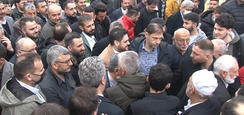 BTP lideri Hüseyin Baş bayrama memleketi Trabzon’da girdi