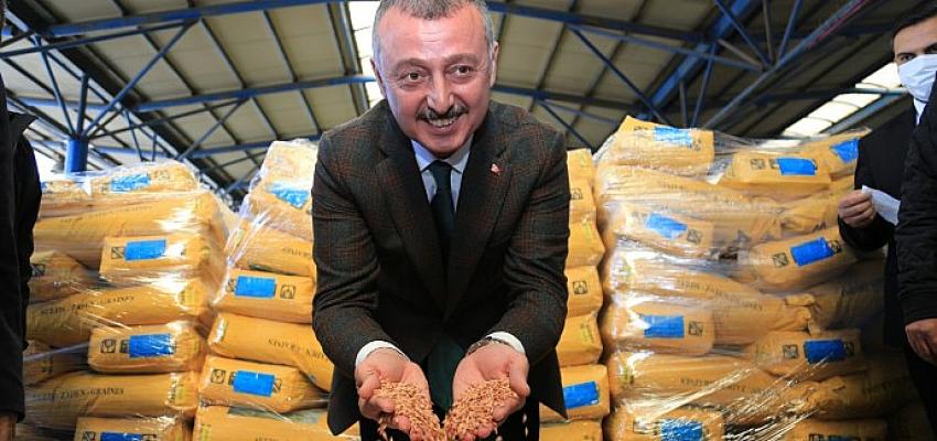 Kocaeli Büyükşehir’den çiftçiye 86 milyonluk mazot ve tohum desteği